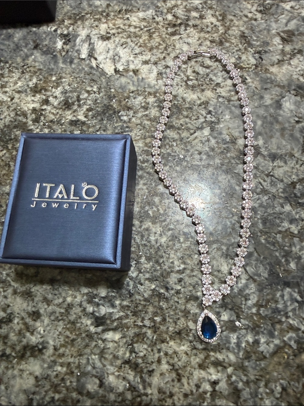 ITALO Jewelry Blue Teardrop Pendant Tennis Necklace